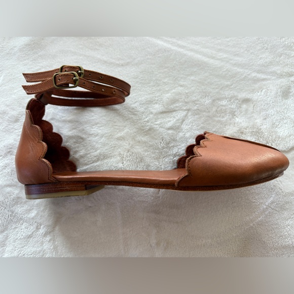 ELF Scalloped Tan Leather Flats. Double Ankle Strap. - Picture 5 of 16
